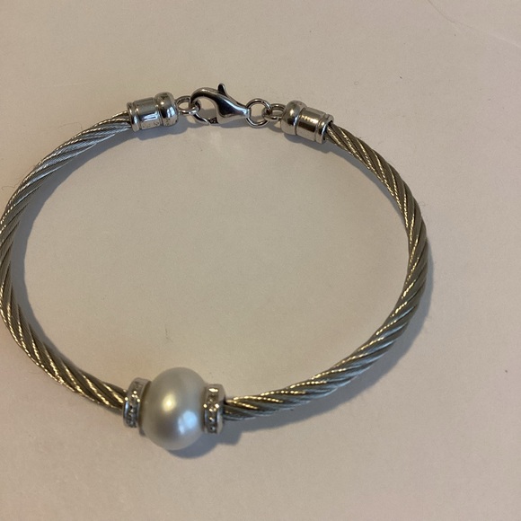 Jewelry - 925 Sterling Silver Twisted Cable Pearl Bangle Bracelet Classic Layering Piece